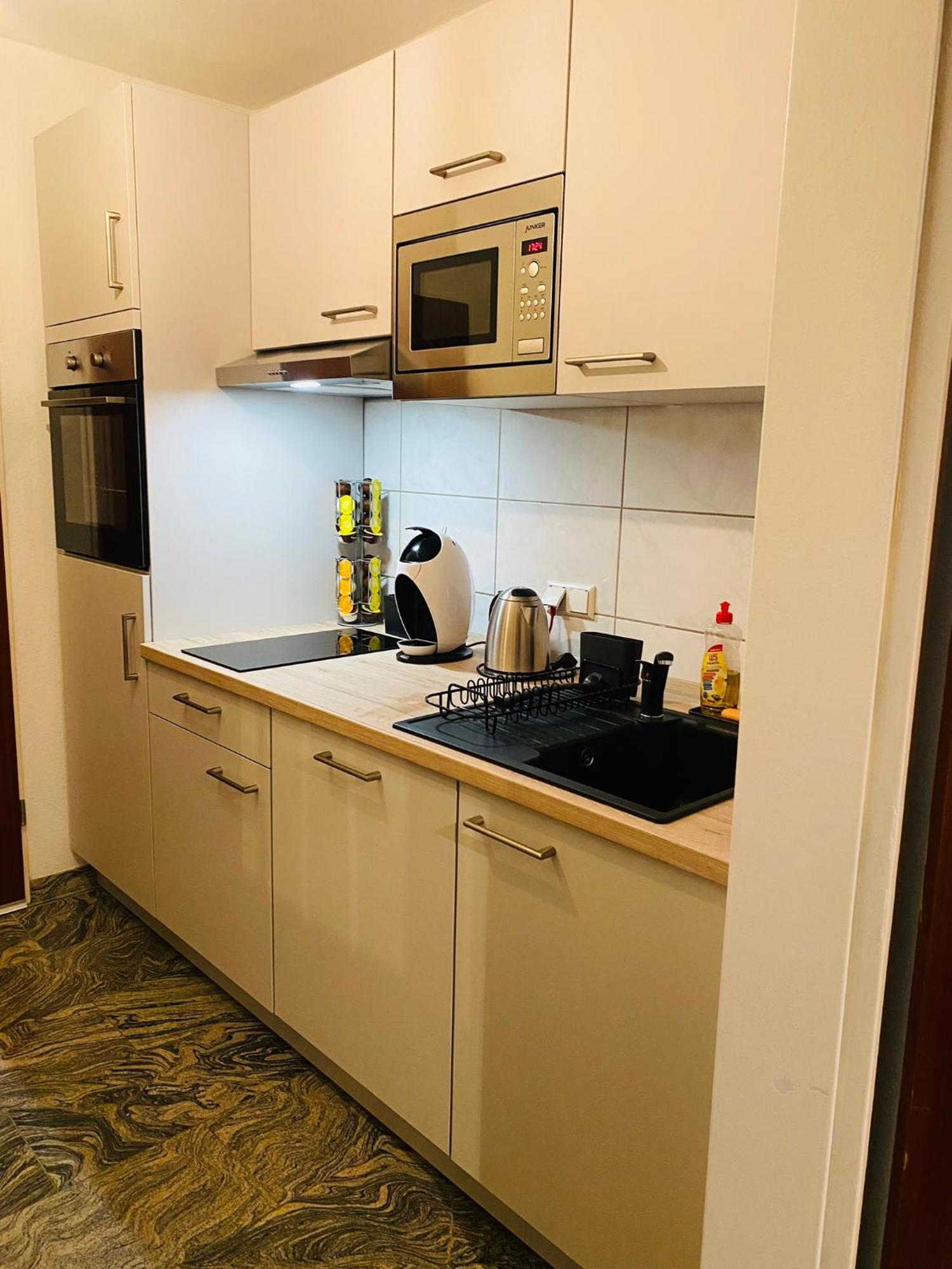 Schones Wohnen In Gross-buchholz - Zentral+modern Apartment Hannover